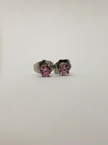 گوشواره میخی