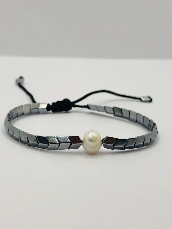 دستبند حدید