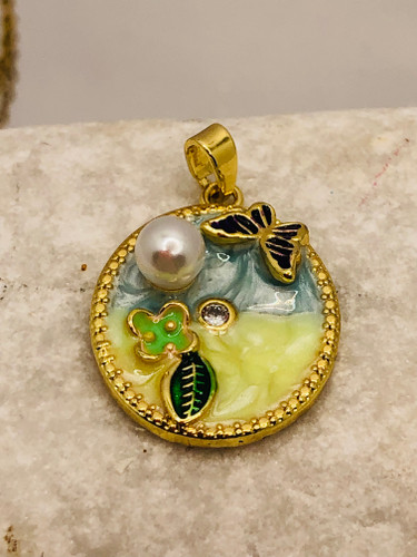 گردنبند مینا کاری با مروارید پرورشی اصل